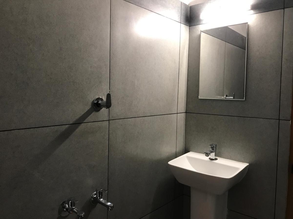 Partho Home Stay Padinjarathara Екстериор снимка
