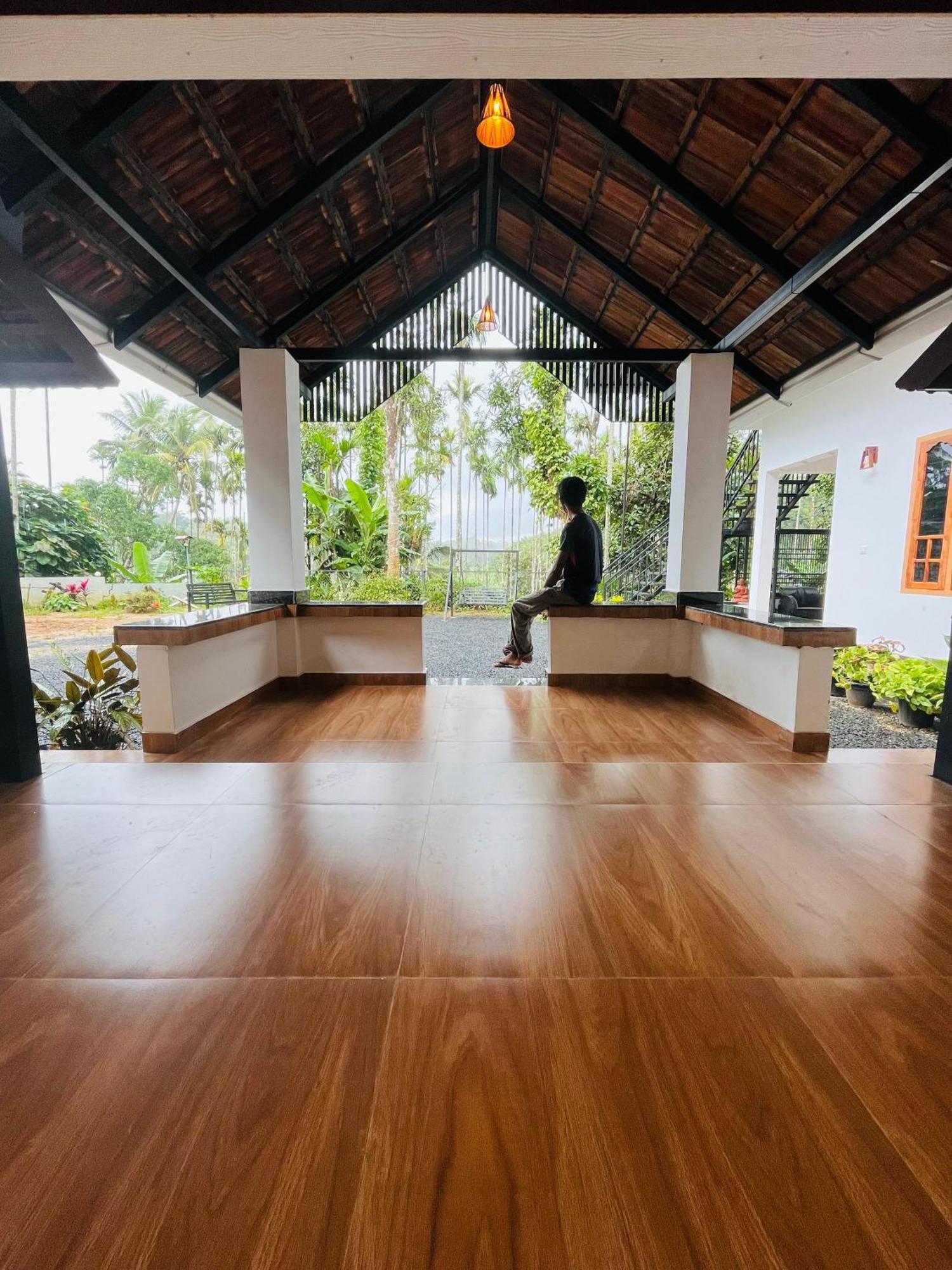 Partho Home Stay Padinjarathara Екстериор снимка