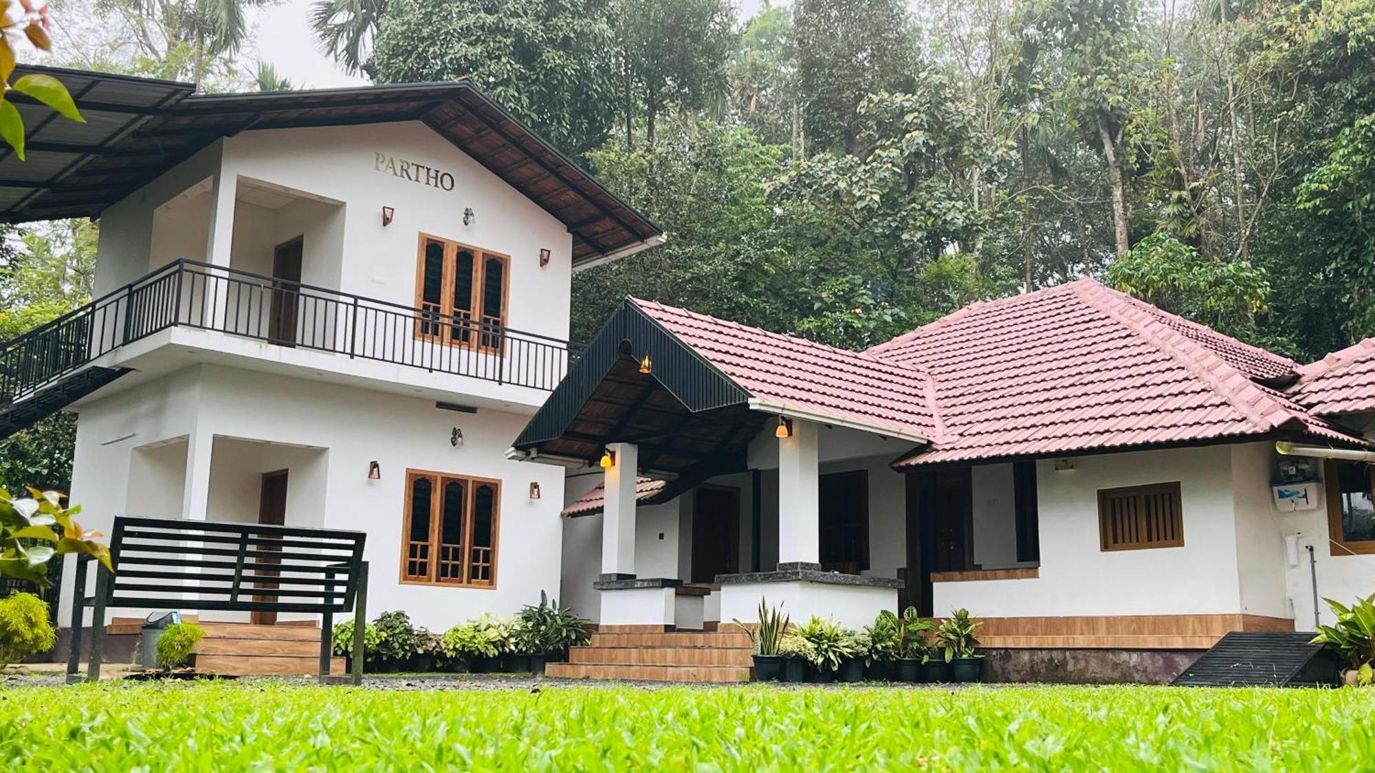 Partho Home Stay Padinjarathara Екстериор снимка